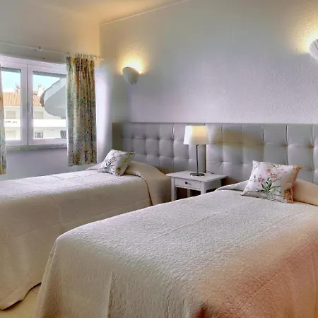 Atlantic Horizon By Seareen Albufeira